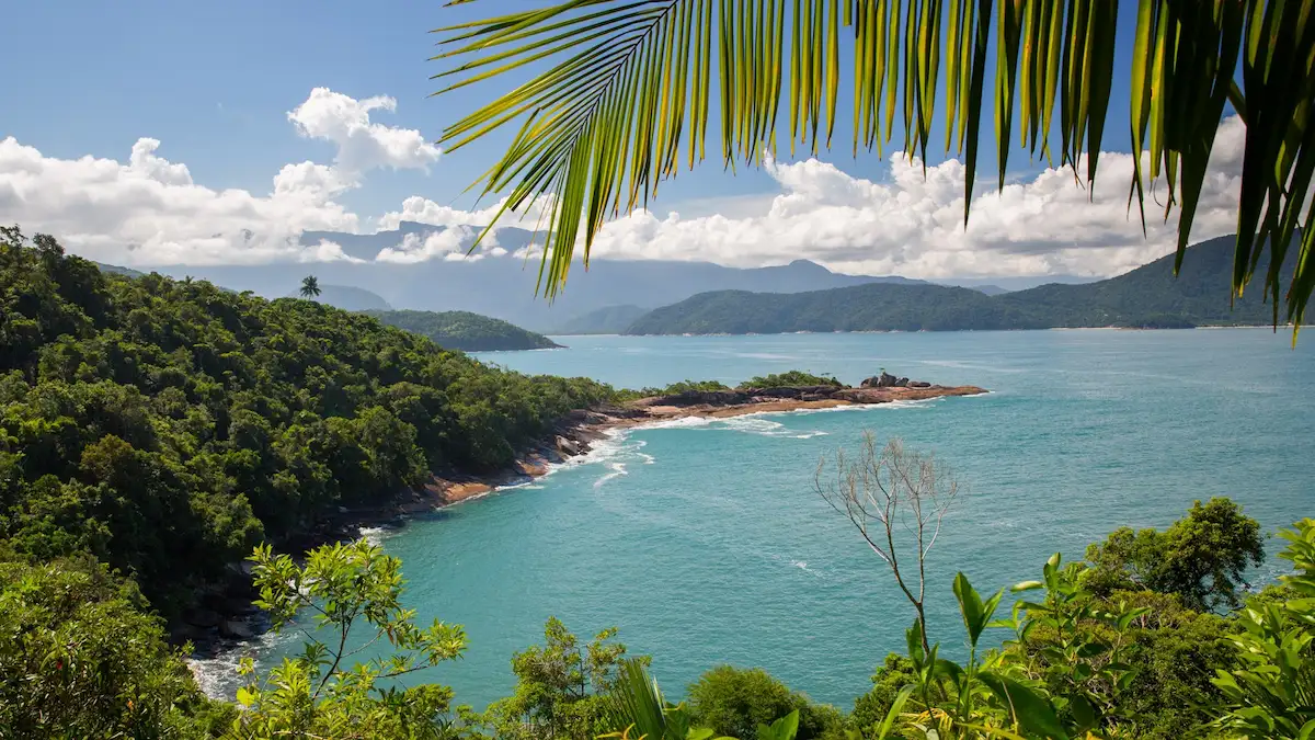 Qual é a melhor época para ir para Ubatuba?